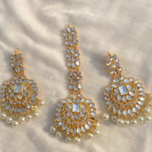 New Indain Style Arshi Kundan Tikka & Earrings In Differnt color
