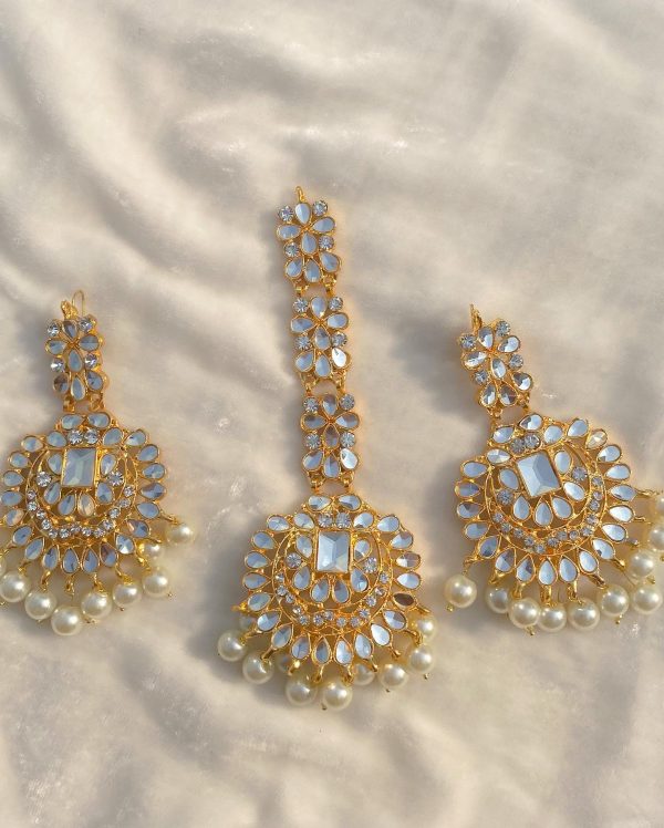 New Indain Style Arshi Kundan Tikka & Earrings In Differnt color
