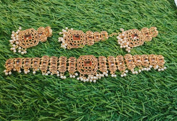 Elevate your Look By Wearing These Extra Ordinary Beautiful Party wear Choker Set