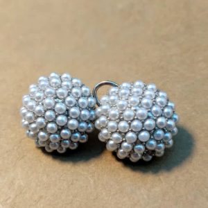 Europe and the  outside jewelry round simple  retro pearl ear Tops