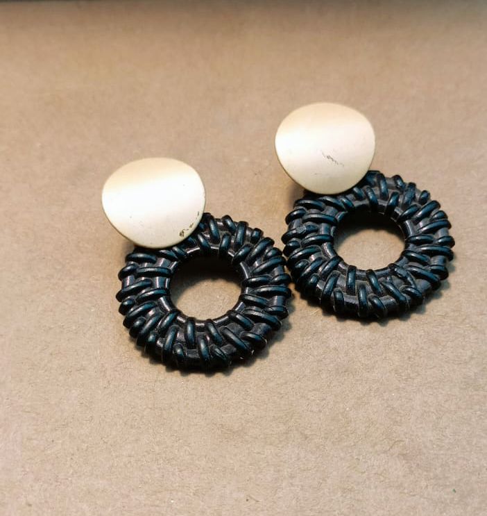 Clay rattan earrings, black earrings