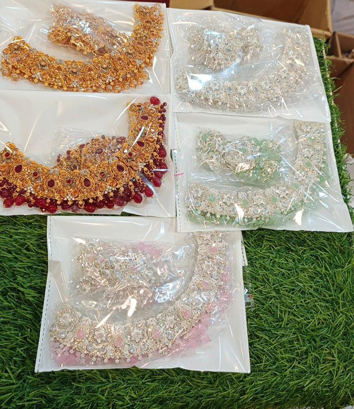 New Kaashi Style Traditional Casting Choker with Jhumka + Earring + Tikka