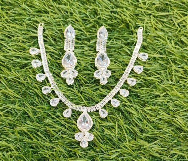 New Stud Earrings Necklace Water Drop-shaped Lightweight Chain