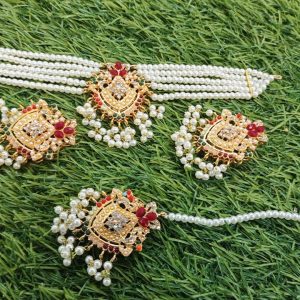 Nauratan choker with Earings and Tika Elegant design, perfect for any occasion